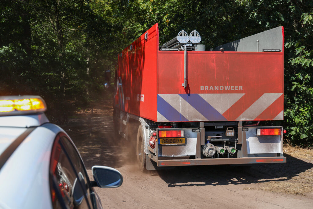 LO-1-9-1024x683 Grote brand in bos bij Rheezerveen