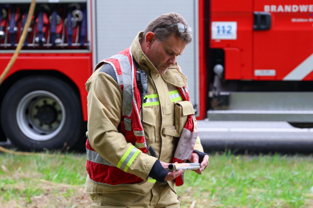 LO-1-96-1024x683 Bermbrand op A28 bij Beilen snel geblust