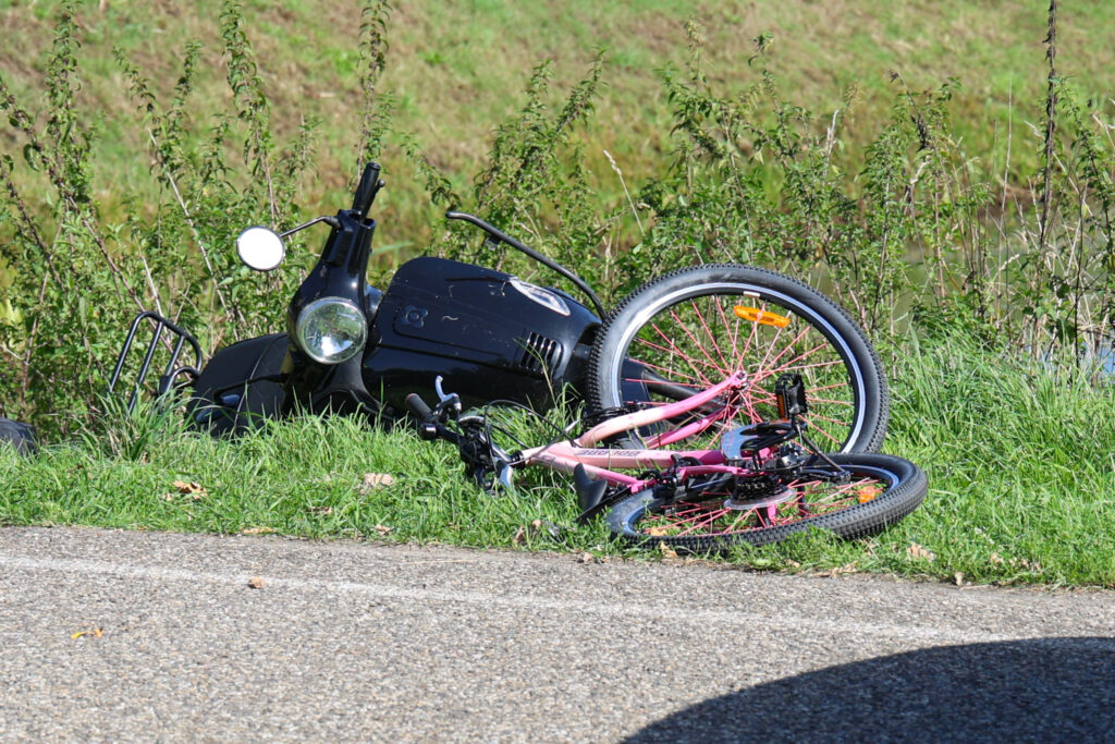 LO-1-2-1024x683 Kindje mee met ambulance na botsing met scooter in Beilen